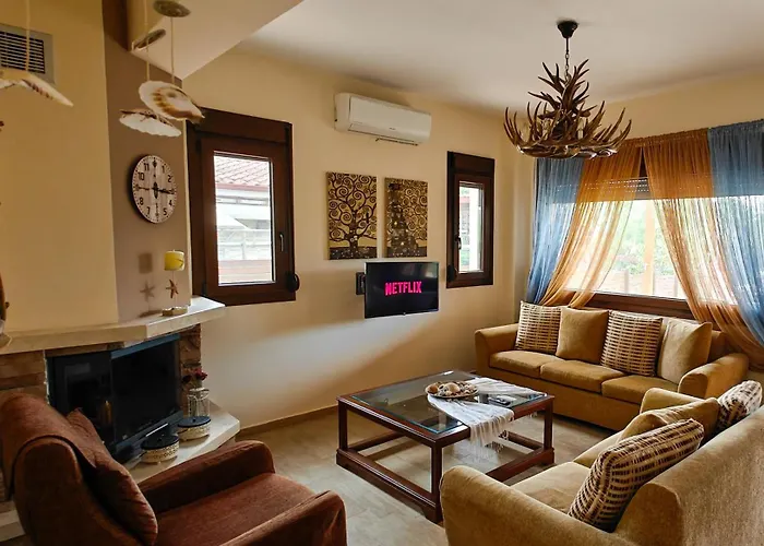 Luxury Konstantina!