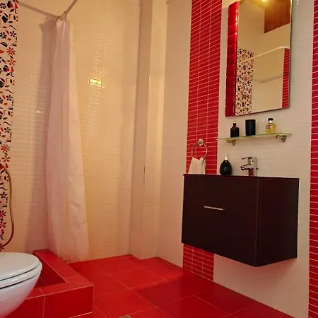 Luxury Konstantina! *